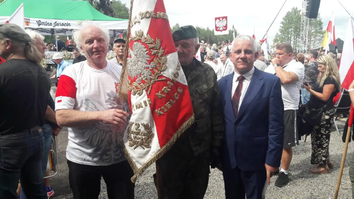 Odsłonięcie Pomnika "Rzeź Wołyńska" w Domostawie - galeria zdjęć 6