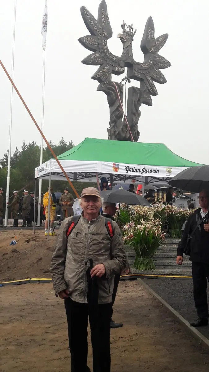 Odsłonięcie Pomnika "Rzeź Wołyńska" w Domostawie - galeria zdjęć 9