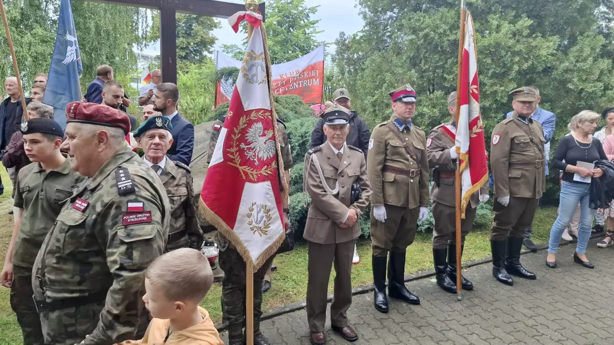 Kieleckie obchody 82. rocznicy ludobójstwa na Wołyniu - galeria zdjęć 25