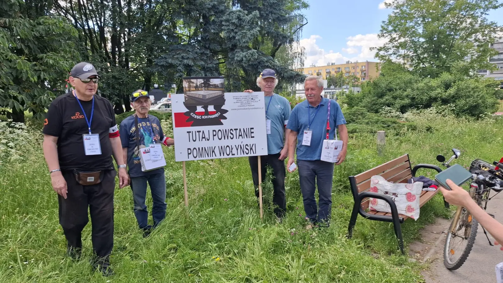 Zbiórka w miejscu lokalizacji Pomnika Wołyńskiego - miniatura 1